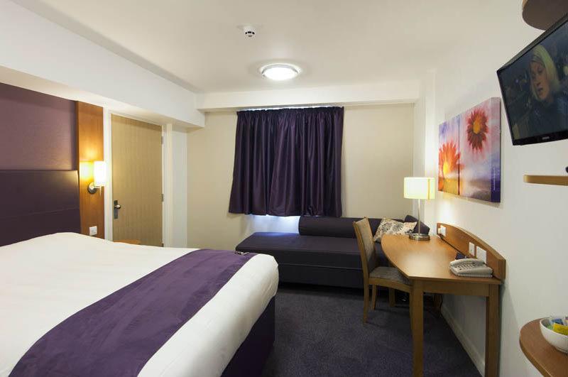 Premier Inn London Harrow Εξωτερικό φωτογραφία